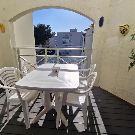 Appartement Avec Parking, Animaux Admis - 4 Pers. Sainte-Maxime
